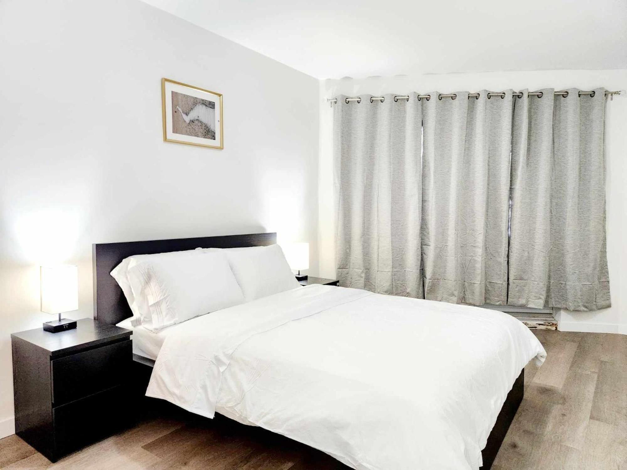 Apartment Hotel St-Denis Montreal Exterior photo